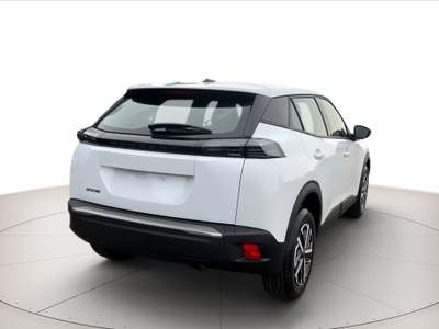 Peugeot 2008 1.2 puretech 100cv active Bianco usata Verona
