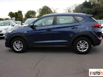 Hyundai Tucson  1.7 crdi Classic 2wd 115cv Blu/Azzurro usata Aci Catena