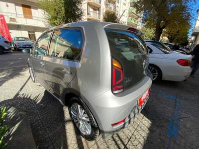 Volkswagen up! Up! 5p 1.0 Beats up! 60cv my20 Grigio usata Sassari