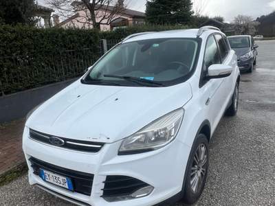 Ford Kuga sempre tagliandata Bianco usata Fabriano