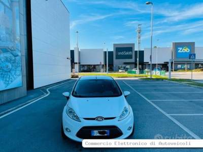Ford Fiesta Fiesta 1.4 TDCi 70CV 3 porte Titanium usata Sesto ed Uniti