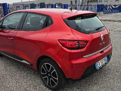 Renault Clio renault clio 4 Rosso usata Barzana