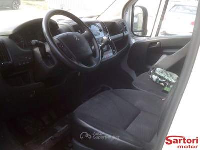 Peugeot Boxer 333 2.2 HDi/150CV FAP PM-TM Combi Comfort Bianco usata Mogliano Veneto