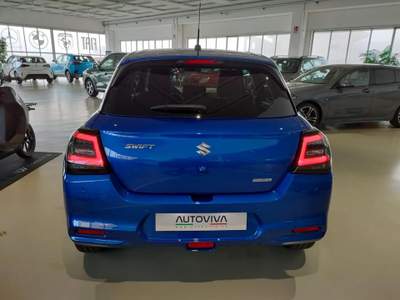 Suzuki Swift 1.2 Hybrid Top Blu/Azzurro usata Riva presso Chieri