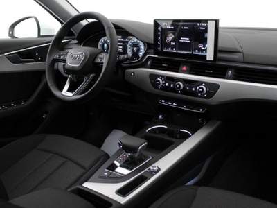 Audi A4 Avant 35 TFSI S tronic Business Bianco usata Paruzzaro
