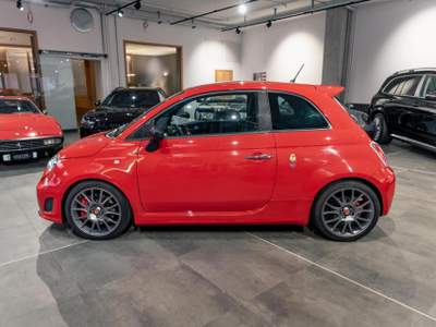 Abarth 695 Tributo Ferrari*194/1199*UNICOPROPR Rosso usata MILANO