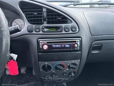 Ford Fiesta Fiesta 1.2i 16V 3p. Ghia Argento usata Prato