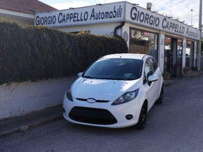 Ford Fiesta  1.4 16v Titanium Gpl 5p Bianco usata Ragusa