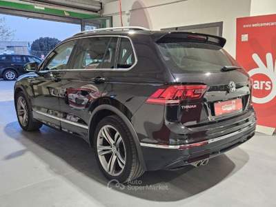 Volkswagen Tiguan 2.0 tdi Advanced R-Line Exterior Pack 150cv dsg Nero usata Sassari