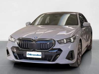 BMW Serie 5 530d Futura Bmw i5 edrive40 berlina Grigio usata Firenze