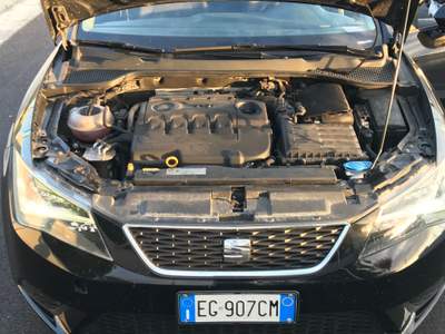 Seat Leon Tettuccio apribile, tenuta perfettamente Nero usata Caserta