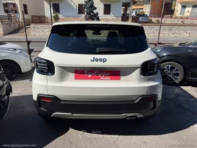 Jeep Avenger Avenger 1.2 Turbo Summit Bianco usata Fonte Nuova