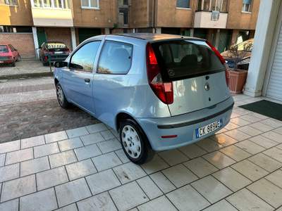 Fiat Punto FIAT PUNTO 1.2 METANO NEOPATENTATI (12 RATE) Blu/Azzurro usata LUGO