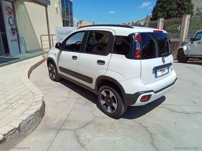 Fiat Panda Panda Cross 1.0 FireFly S&S Hybrid Bianco usata Ardore