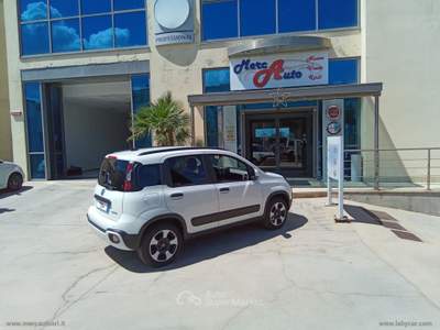 Fiat Panda Panda Cross 1.0 FireFly S&S Hybrid Bianco usata Ardore