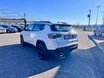 Jeep Compass 2.0 Multijet II aut. 4WD Business Bianco usata Pieve di Soligo