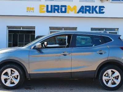 Nissan Qashqai 1.3 dig-t Business 140cv Argento usata Tortolì