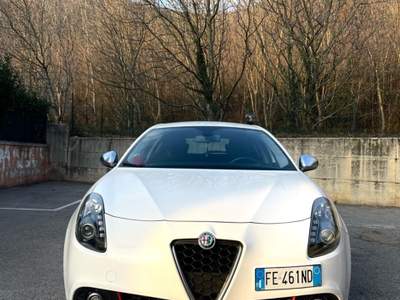 Alfa Romeo Giulietta Alfa Romeo Giulietta 1.6 JTDm 120cv Diesel  Bianco usata Olevano sul Tusciano