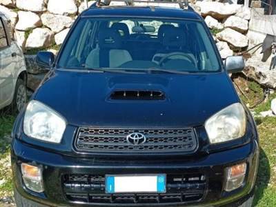 Toyota RAV4 2.0 d-4d 16v 5p Nero usata Gioia Sannitica