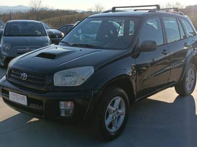 Toyota RAV4 2.0 d-4d 16v 5p Nero usata Gioia Sannitica
