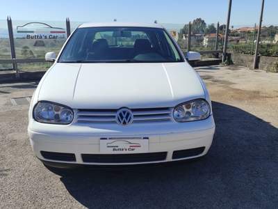 Volkswagen Golf Golf 1.9 TDI/110 CV cat 5p. Comfortline Bianco usata SAN GREGORIO DI CATANIA