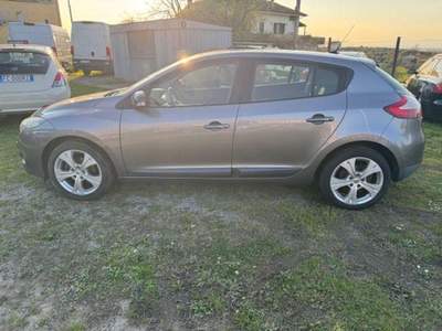 Renault Mégane 1.5 dCi 110CV Attractive Grigio usata Lamporecchio
