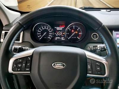 Land Rover Discovery 2.0 td4 SE awd 150cv auto MOT Nero usata Palermo