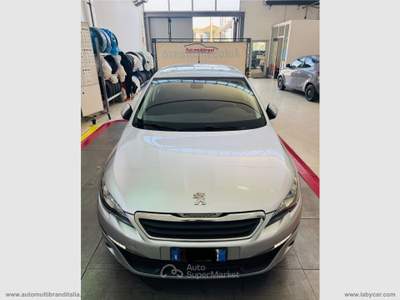Peugeot 308 308 BlueHDi 120 S&S Business Argento usata Venezia
