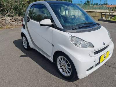 Smart ForTwo 1.0 mhd Passion 71cv Bianco usata Acireale