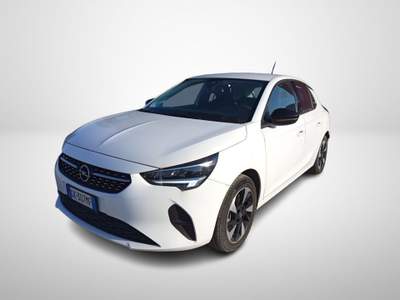 Opel Corsa-e 5 porte Elegance Bianco usata Cassino Opel Corsa-e 5 porte Elegance Bianco usata Cassino