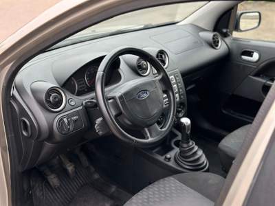 Ford Fiesta Fiesta 5p 1.4 tdci Zetec Oro usata SAN GREGORIO DI CATANIA