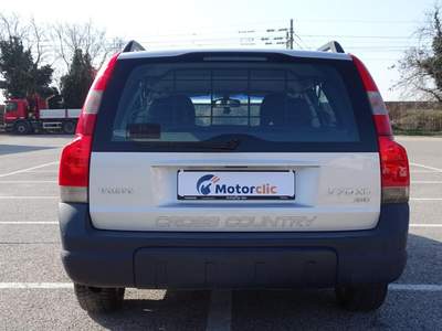 Volvo V70/XC70 2.4i turbo 20V cat AWD T XC Grigio usata Colognola ai Colli