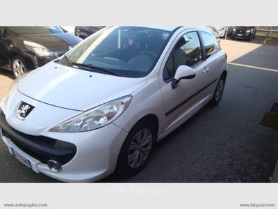 Peugeot 207 207 1.6 HDi 110 CV 3p. XS Bianco usata Zafferana Etnea
