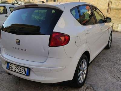 Seat Altea  Bianco usata Balestrate
