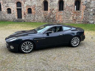 Aston Martin Vanquish  Grigio usata Brembate