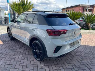 Volkswagen T-Roc R-Line DSG 150cv Grigio usata Cassino