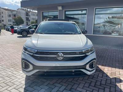 Volkswagen T-Roc R-Line DSG 150cv Grigio usata Cassino