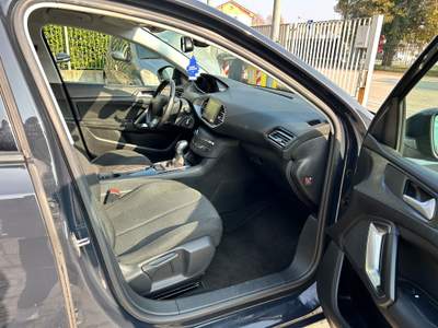 Peugeot 308 Gancio traino Grigio usata PADOVA