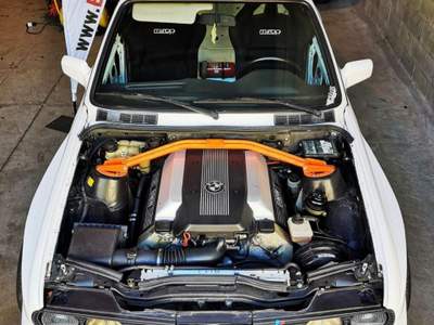 BMW Serie 3 330Ci e30 motore 4.4 v8 usata Lomazzo