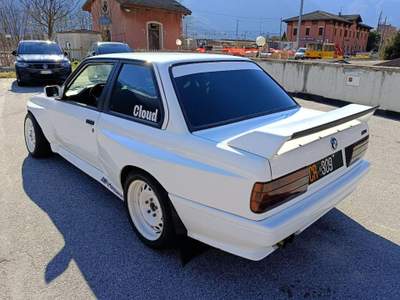 BMW Serie 3 330Ci e30 motore 4.4 v8 usata Lomazzo