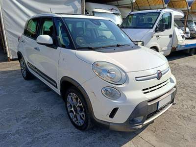 Fiat 500 L 1.3 mjt Trekking 85cv Bianco usata Lomazzo