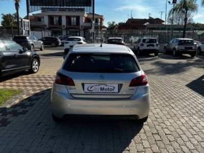 Peugeot 308 308 5p 1.6 hdi 8v Active 92cv Fap Grigio usata San Gregorio di Catania