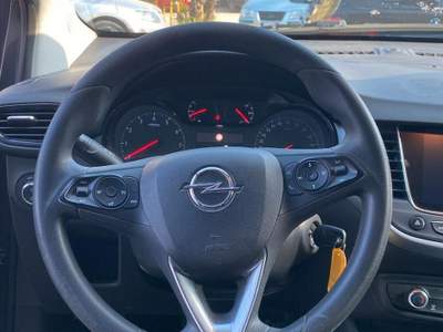Opel Crossland NEOPATENTATI usata Bologna