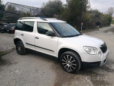 Skoda Yeti Active usata Bologna
