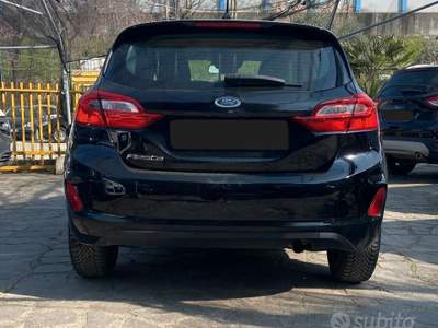 Ford Fiesta NEOPATENTATI usata Bologna