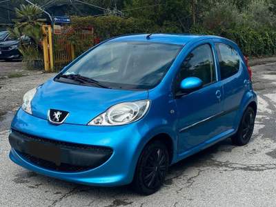 Peugeot 107 5p NEOPATENTATI usata Bologna