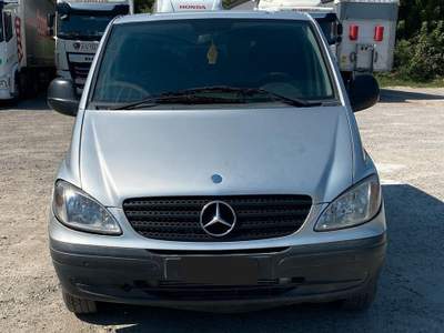 Mercedes-Benz Classe S Vito 2.2 PROBLEMI AL MOTORE !!! usata Bologna