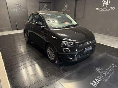Fiat 500 Berlina 42 kWh Red Nero usata Bastia Umbra