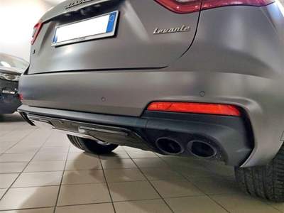 Maserati Levante Gransport Special edition Vulcano one of 150 Grigio usata Palermo
