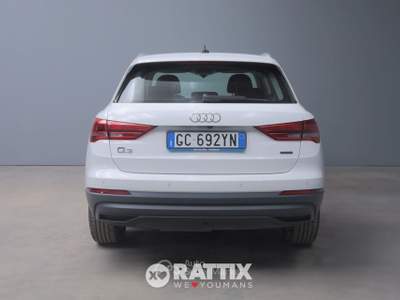 Audi Q3 q3 35 2.0 tdi business quattro s-tronic Bianco usata Barzago